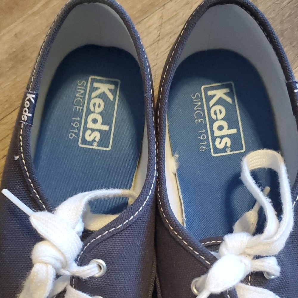 New Keds Size 8 Womens Deep Blue Sneakers - Picture 4 of 6